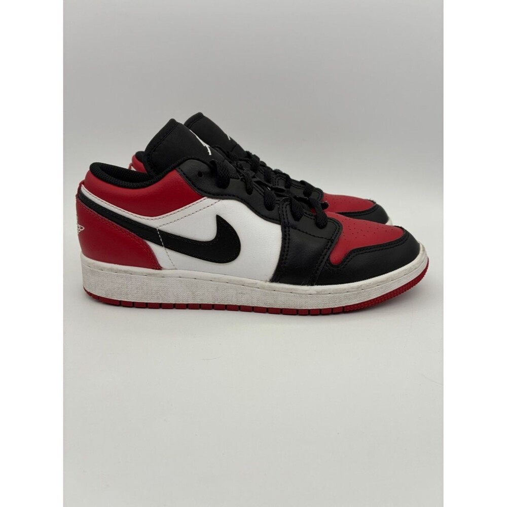 Nike Air Jordan 1 Low GS 'Bred Toe' Black Red Sneakers   |    Size:  5Y